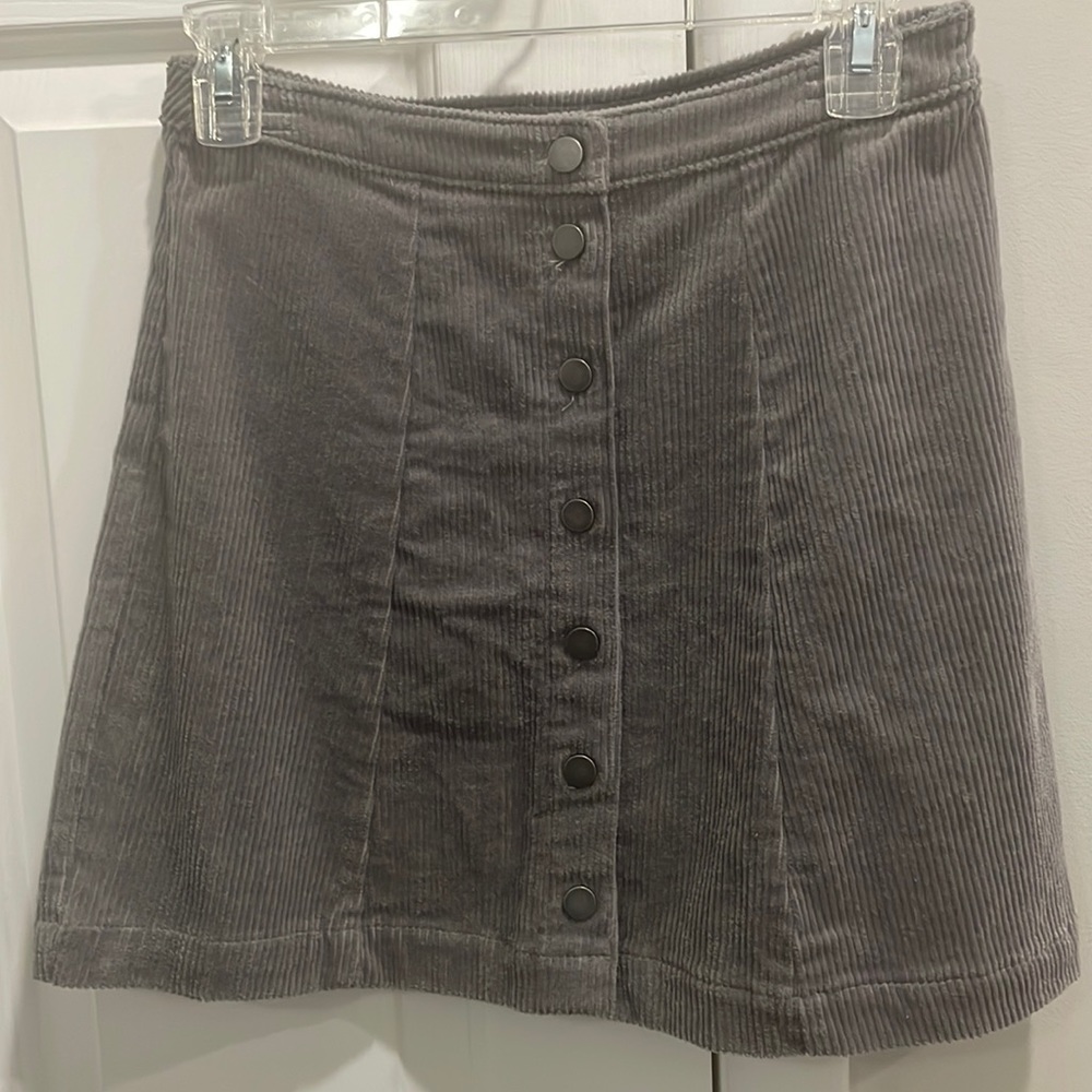 Gray corduroy skirt with buttons